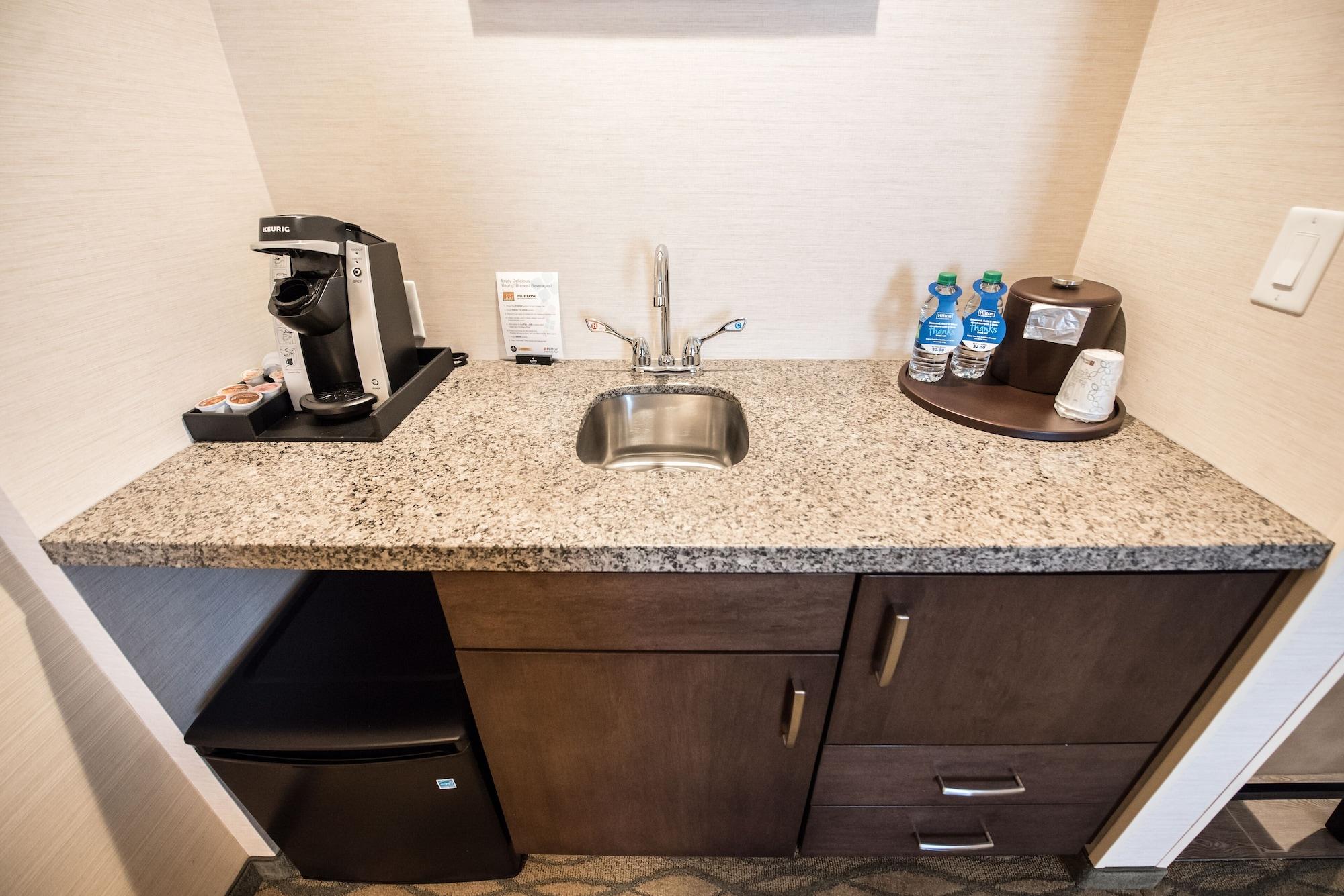 Hilton Garden Inn Indiana At Iup Екстериор снимка