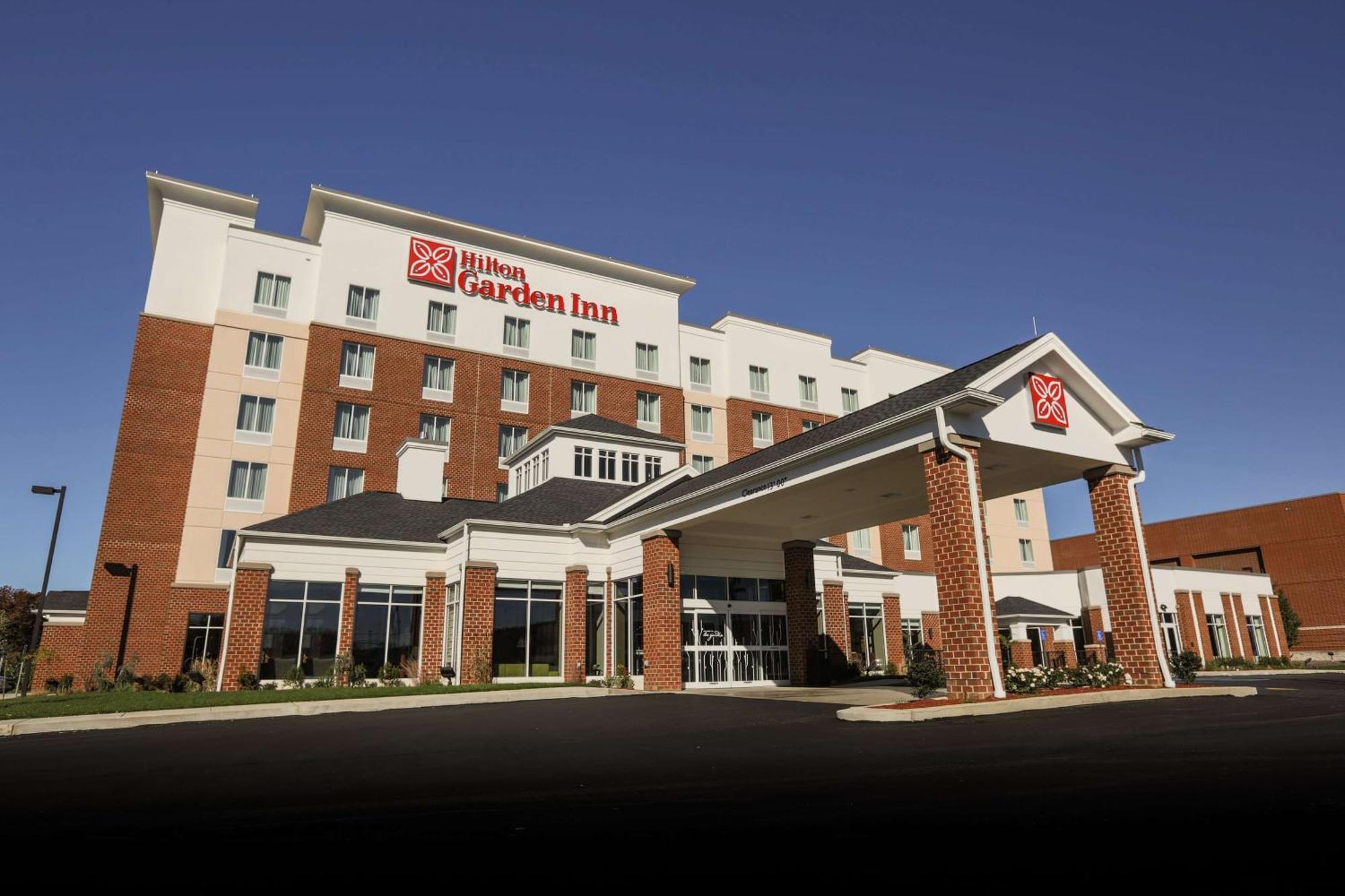 Hilton Garden Inn Indiana At Iup Екстериор снимка